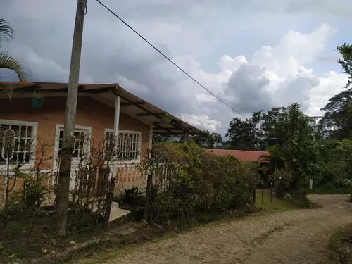 2 Casas Con Lote Vda Zapata La Mesa