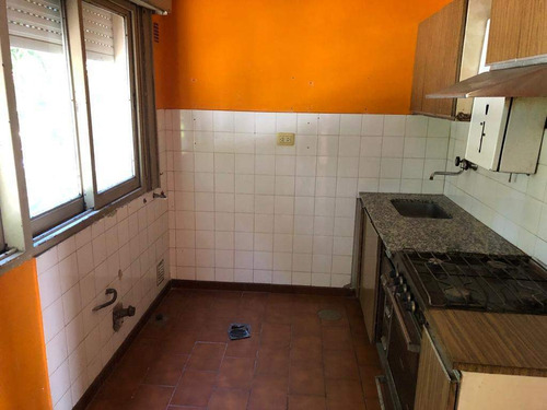 Imagen 5 de 8 de Departamento En Venta De 2 Dormitorios En B° Cofico