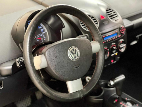 Volkswagen New Beetle 2.0 3p Automática
