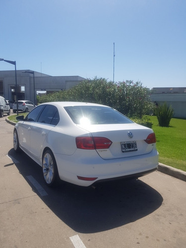 Volkswagen Vento 2.5 Luxury 170cv 2013