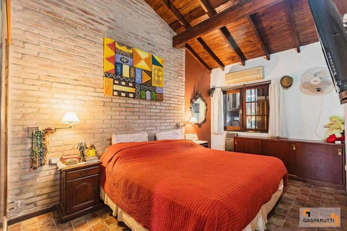 Casa 5 Ambientes, Una Planta Con Pileta En Aranjuez!