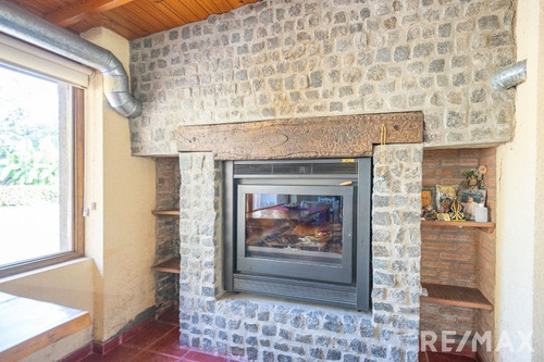 Venta Casa 5 Ambientes C Pileta En Comarca Del Sol