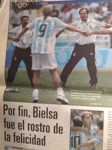 Argentina Oro Olimpico Futbol Basquet La Nación Histórico (Usado)