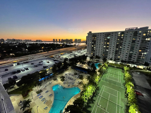 Imagen 5 de 22 de Departamento En Venta Ubicado En Sunny Isles, Miami, Florida