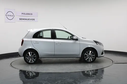 Nissan March 1.6 Exclusive Mt