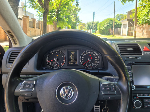 Volkswagen Vento 2.5 Advance 170cv