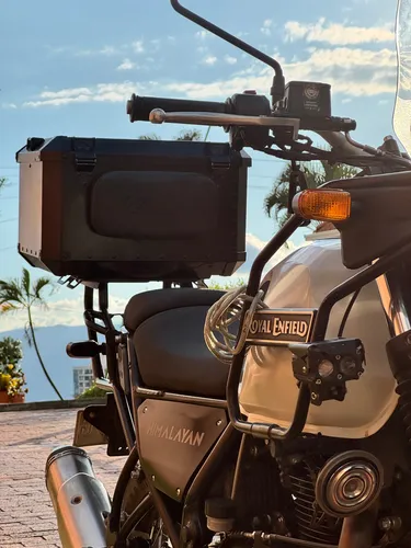 Royal Enfield Himalayan 411 2022