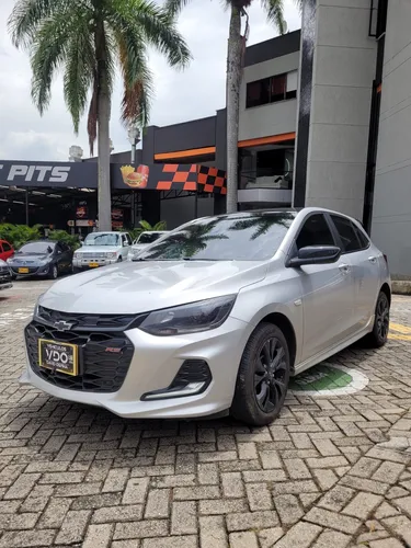 Chevrolet Onix 1.0T Rs Mt