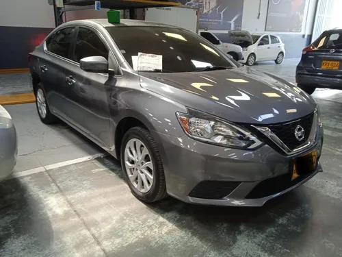 Nissan Sentra 1.8 B17 Fl Advance