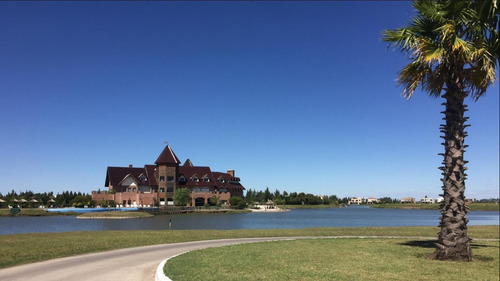 Imagen 5 de 10 de Venta De Lote En Principado Ciudad Náutica, Canning