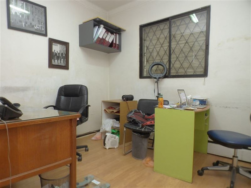 Imagen 15 de 19 de Oficina En Venta En Santiago