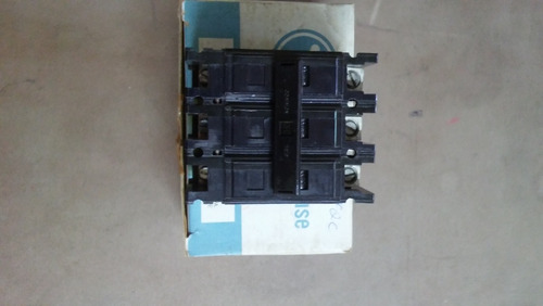 Breaker Superficial Trifasico Hqc 3x50 Amp.  Westinghouse