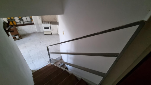 Imagen 9 de 12 de Departamento Interno En Pb Calle 17 E/55 Y 56 - La Plata