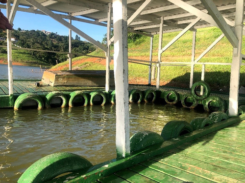 Chácara Em Igaratá, Pé Na Água, 3 Suítes, Diária $1.100,00