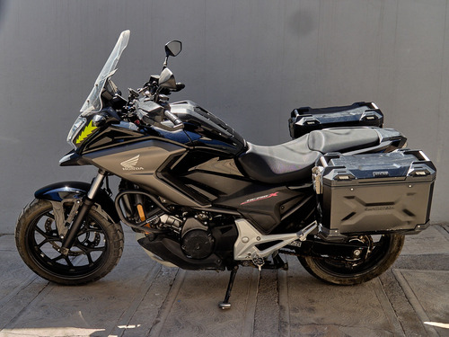 Honda Nc 750xd (transmisión Automática) + Muchos Accesorios