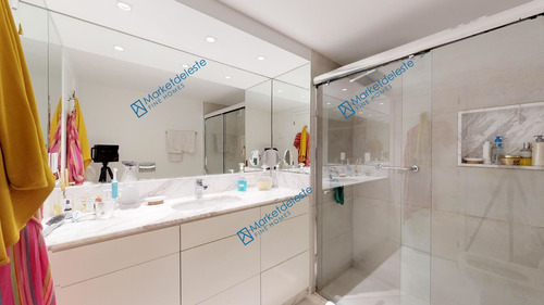 Imagen 15 de 29 de Pent House Duplex - Playa Mansa