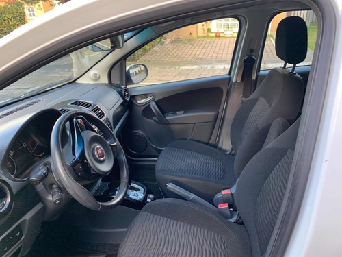 Imagen 5 de 8 de Fiat Palio 2017 1.6 Sporting At