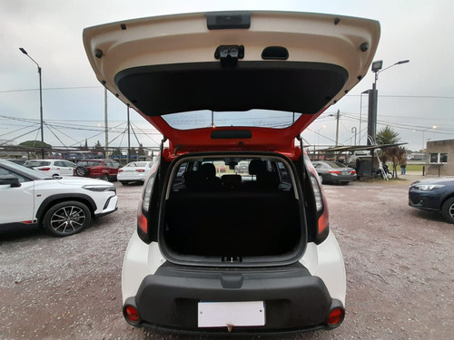 Imagen 14 de 17 de Kia Soul 1.6 Ex At L14 2017