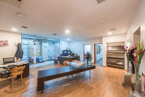 Imagen 4 de 30 de Venta-edificio De Época En Chacarita-1175 M2 Cub.