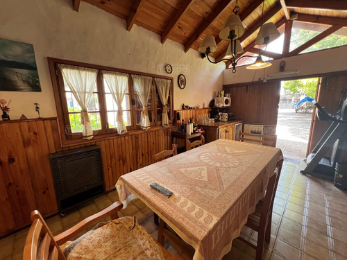Complejo De Cabañas En Venta, Pleno Centro De San Martin De Los Andes