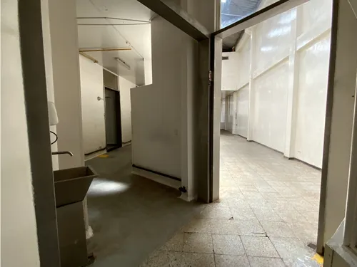 Venta Bodega Zona Industrial Toberin
