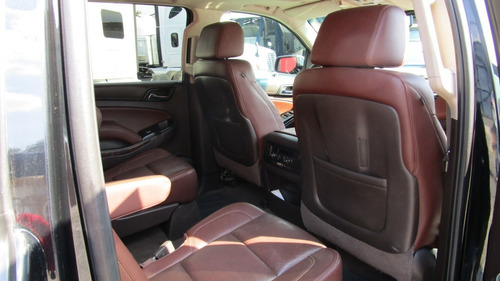 Imagen 8 de 14 de Chevrolet Suburban 5.3 Lt V8 Piel 2da Cubo At