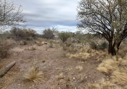 Terreno De 1 Hectárea Con Construcción A Terminar