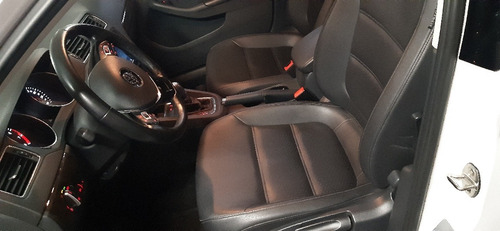 Imagen 9 de 15 de Volkswagen Vento 1.4 Tsi Dsg Highline 150cv At - 2017