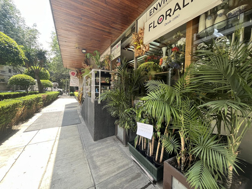 Local Comercial En Renta En Polanco Ii Sección, A Pie De Calle