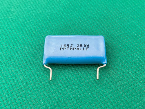 2x Capacitor Poliester 150nf/250v = 150k/250v 26mm 5%