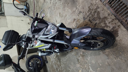 Imagen 10 de 13 de Yamaha Mt 03 Service 20 Mil Km Bateria Nueva Pastillas Nueva