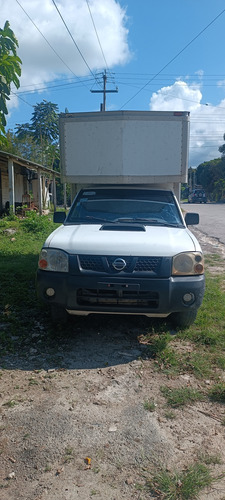 Nissan NP300 2.5 Diesel Chasis 4x2 Mt