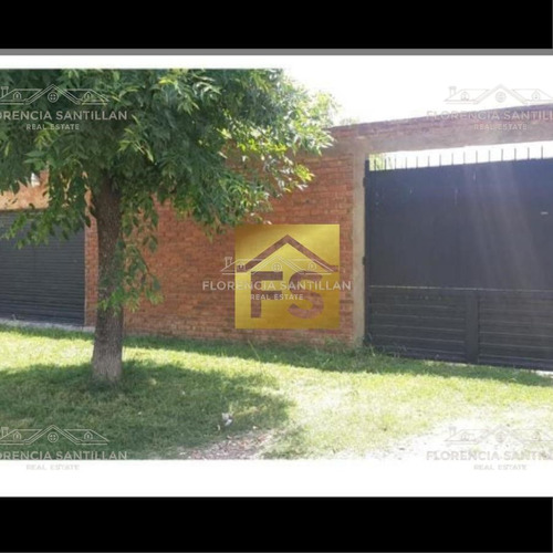 Casa  En Venta Ubicado En Longchamps, Almirante Brown, G.b.a. Zona Sur