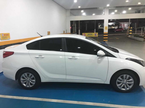 Hyundai Hb20s 2018 1.6 Comfort Plus Flex 4p