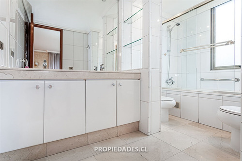 Venta Depto. 3 Dorm. + Servicio Las Condes - Escuela Mil
