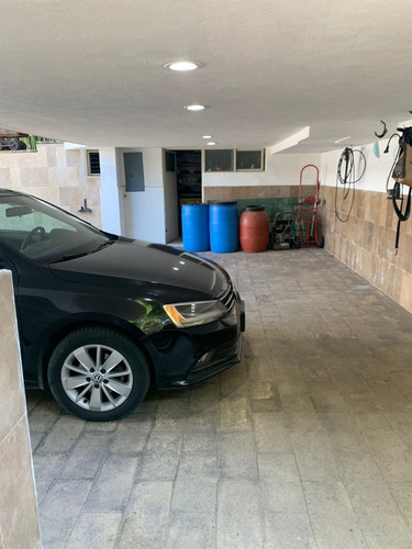 Venta Hermosa Residencia En San Gonzalo, Zapopan, Jalisco En San Gonzalo