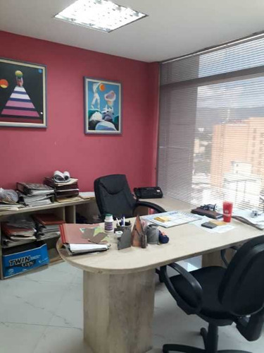 Imagen 4 de 14 de Alquiler O Venta De Oficina En Torre B.o.d