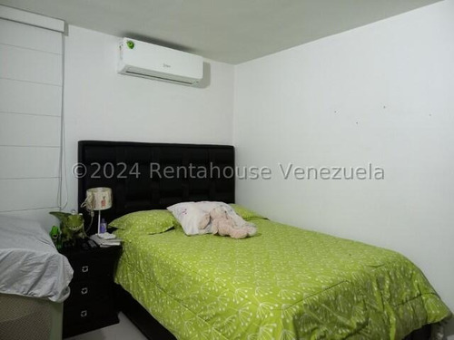 Apartamento En Venta Guarenas La Vaquera Fn