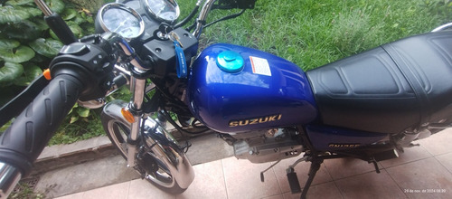 Suzuki Gn 125 F - 2600 Kms 2024
