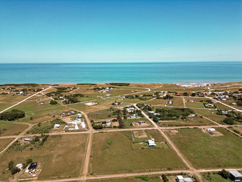 Dos Casas Y Un Lote  - Playa De Los Lobos - 720m2 