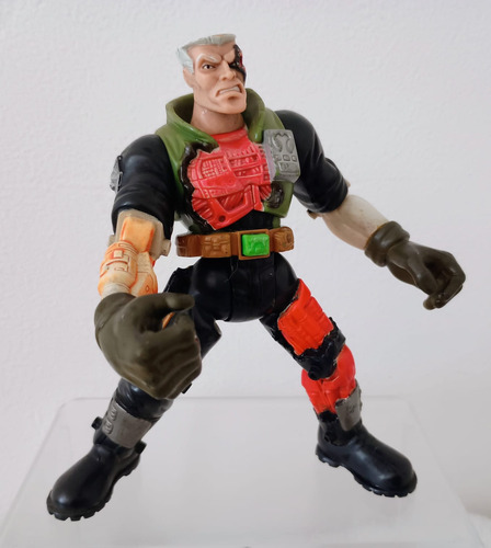 Small Soldiers Boneco Do Chip Hazard Battle Damage (Usado)