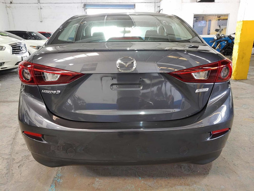 Imagen 6 de 10 de Mazda 3 2016 2.0 I Touring Mt