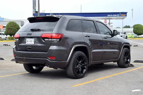 Jeep Grand Cherokee 6 Cilindros Piel, Mod. 2017, Color Gris