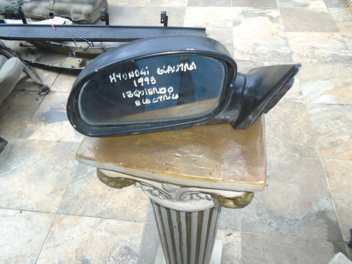 Vendo Retrovisor Derecho De Hyundai Elantra Año 1998, Elect.