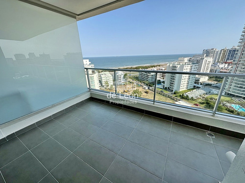 Departamento En Wind Tower Punta Del Este.