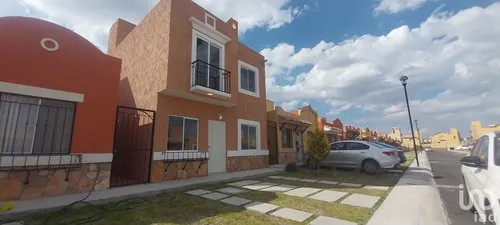Venta Casa 3 Ambientes Real Navarra