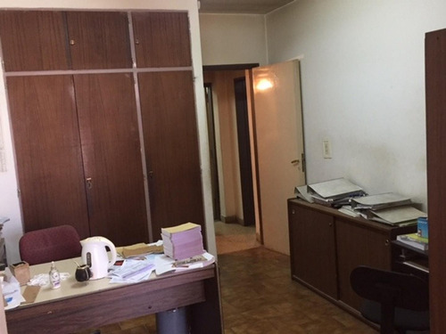 Imagen 3 de 12 de Alquilo Galpon 270 M2 - 130 M2 Ofi Y 100 M2 Patio - Este Neu