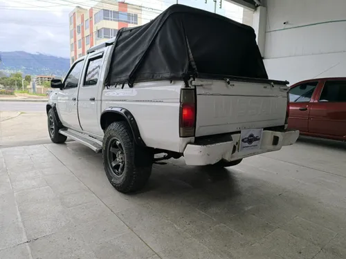 Nissan D21 2.4 4x2