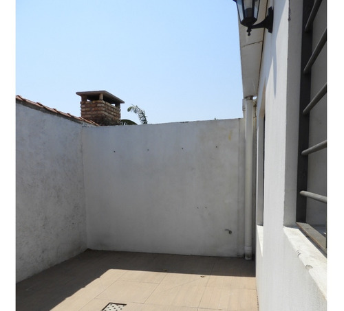 Imagen 4 de 12 de Apartamento De Un Dormitorio En Malvín, Amplio Y Luminoso, Se Alquila - Garantía: Contaduría O Anda