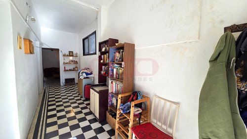 Casa En Venta 7 Ambientes En Mataderos - Oportunidad